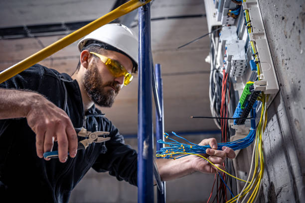 Best Electrical Contractors for Businesses  in St Paul, MO